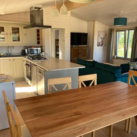 Stag Lodge School House Farm Leighton  ภายนอก รูปภาพ